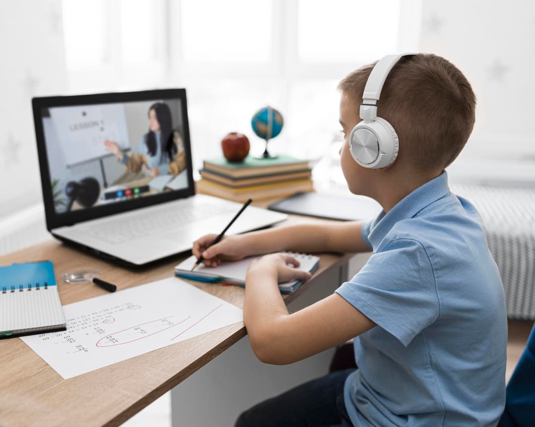Virtual Learning Illustration